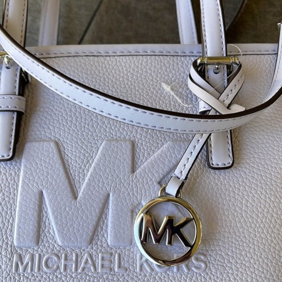 Michael Kors XSmall Carryall Convertible Top Zip Tote Lavender Mist - Picture 12 of 16